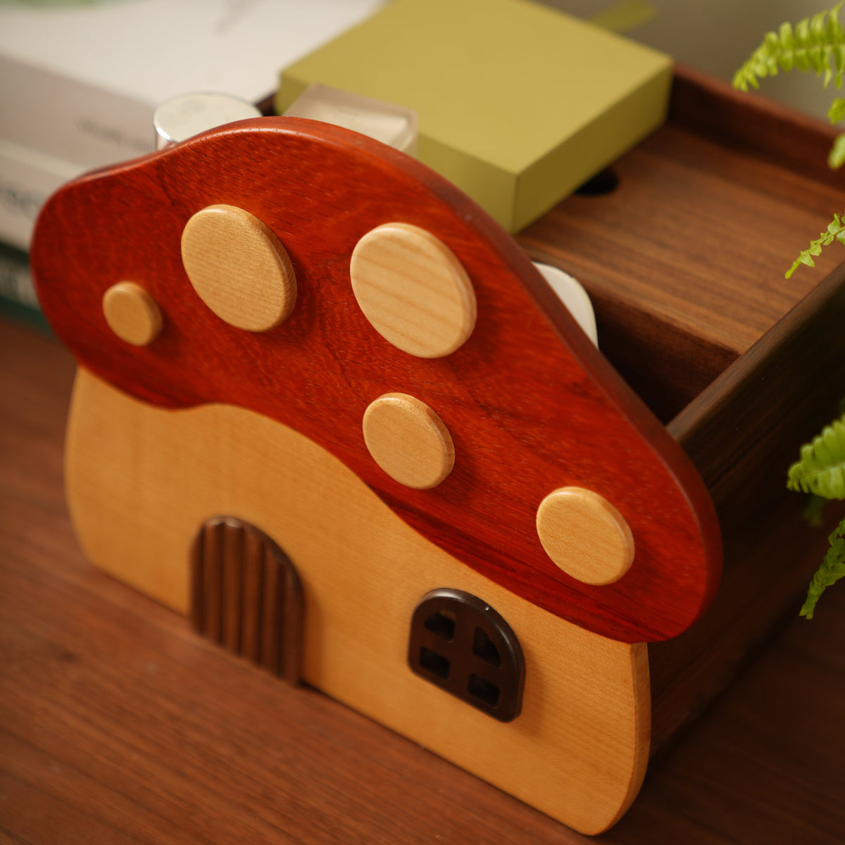 Small House Multifunctional Tissue Box Holder