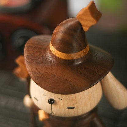 “The Great Wizard” Bunny Figurine