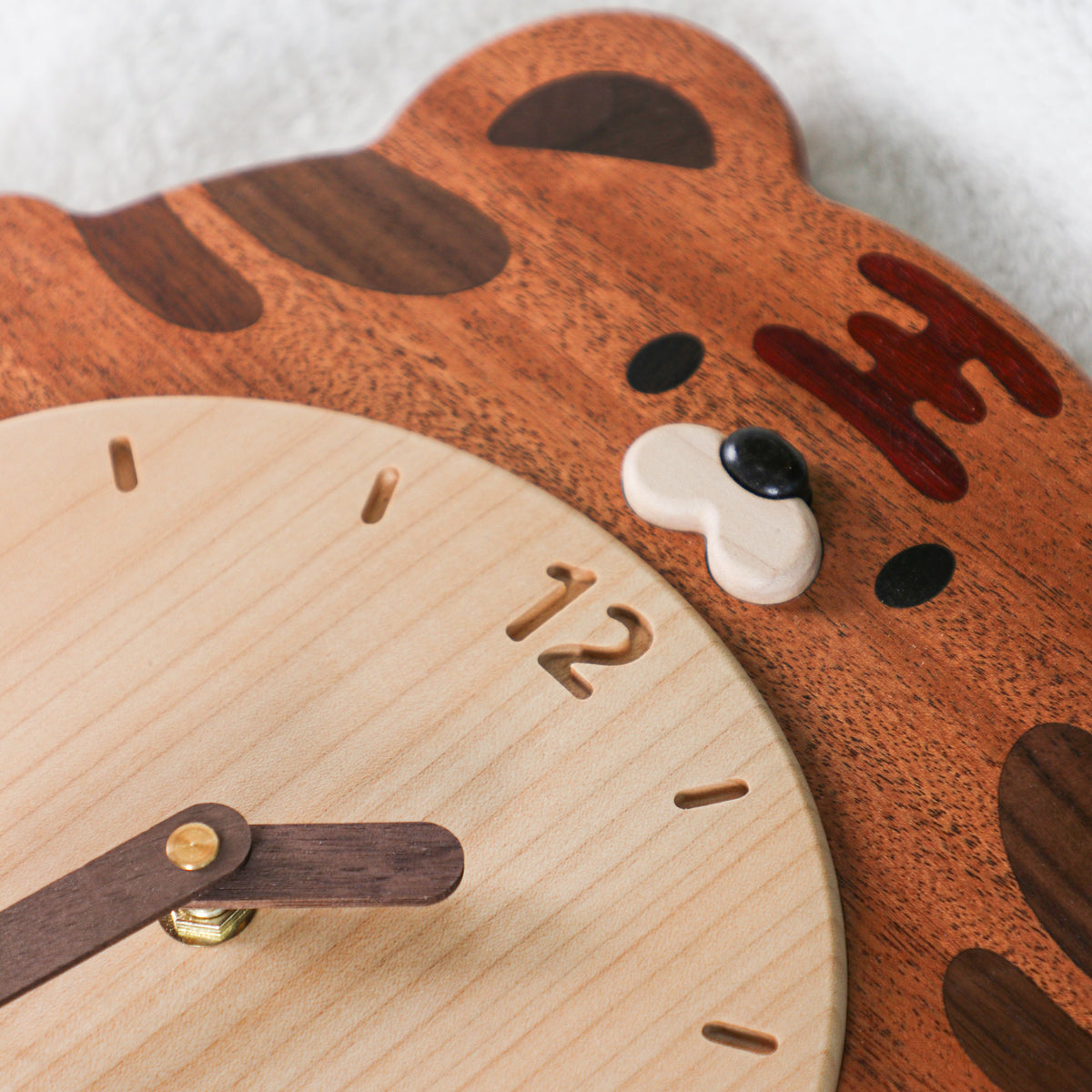 Little Tiger-Shaped Wall Clock