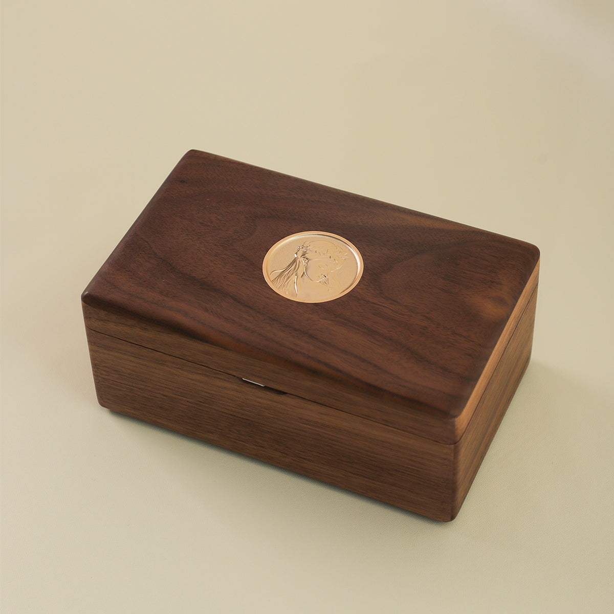 Rectangular Gilded Wooden Jewelry Box